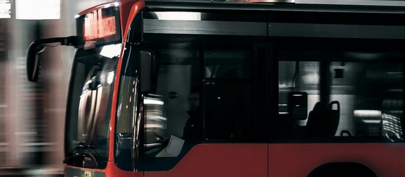 Przewozy Polska–Niemcy – jak wybrać sprawdzoną firmę transportową?